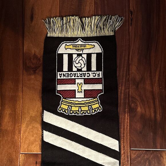FC Cartagena Pasion Alvinegra Soccer Team Scarf Apparel - Picture 6 of 12